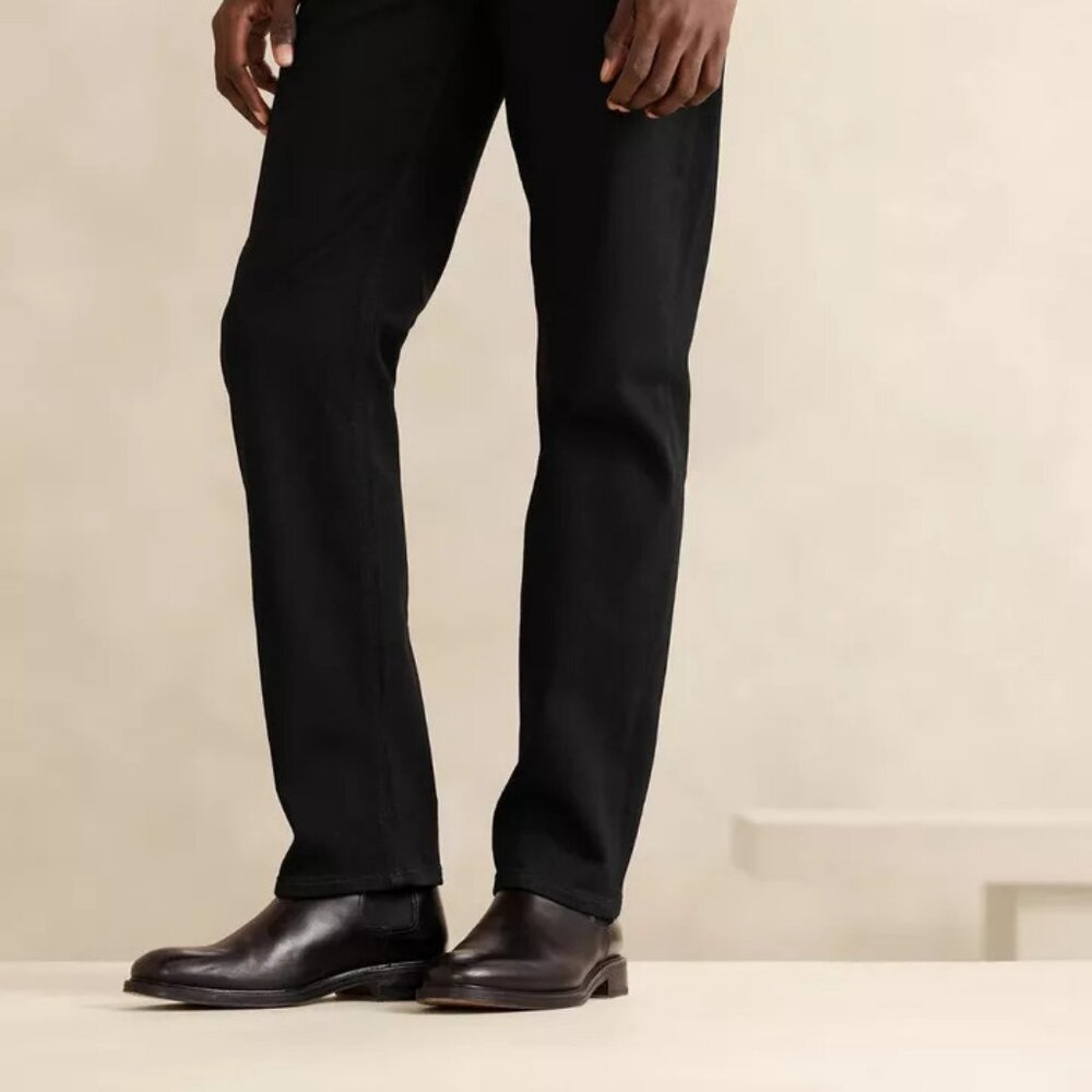 Banana Republic Straight Traveler Jean size 33/32 Black Rinse Wash - Picture 6 of 6